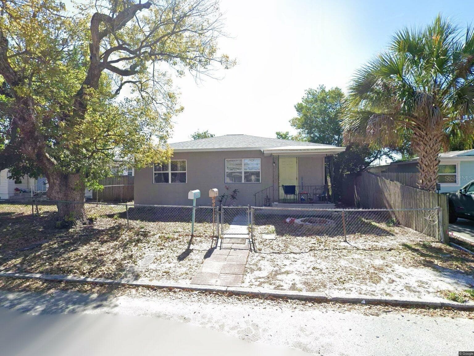 1626 29th Ave N photo 3