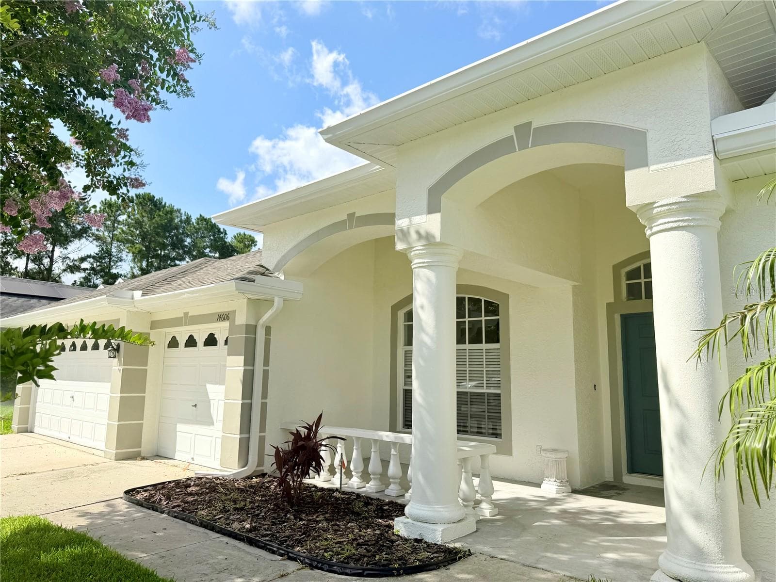 14606 Coral Berry Dr photo 3