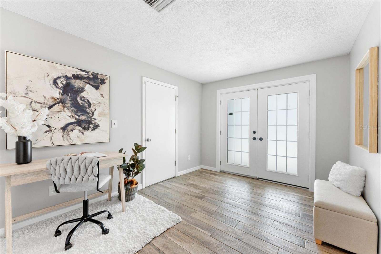 5208 Ansley Cir photo 3