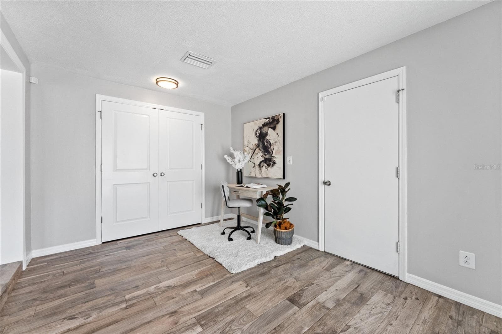 5208 Ansley Cir photo 4