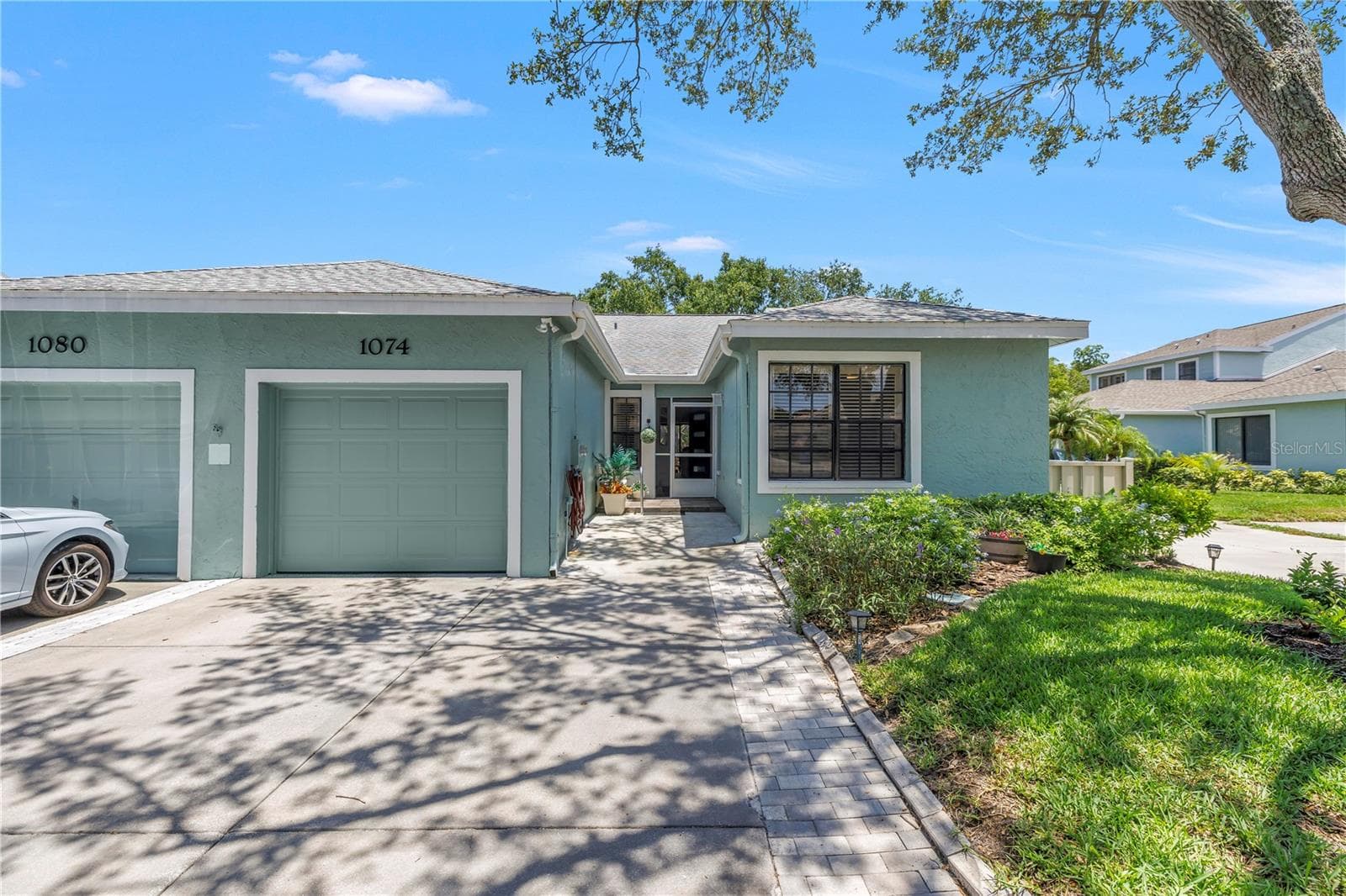1074 Sanabel CT NE photo 3