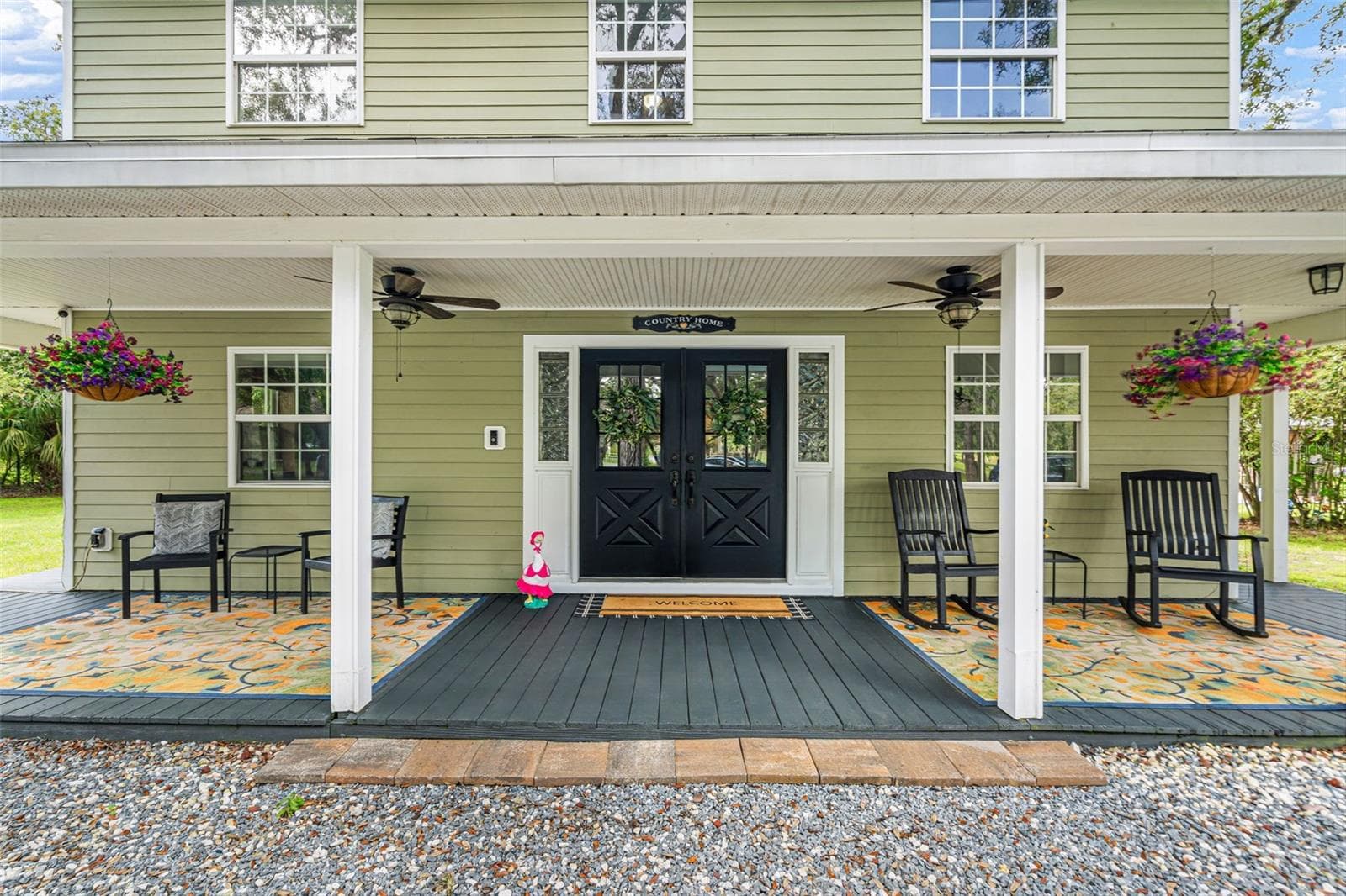 15610 Country Ln photo 2
