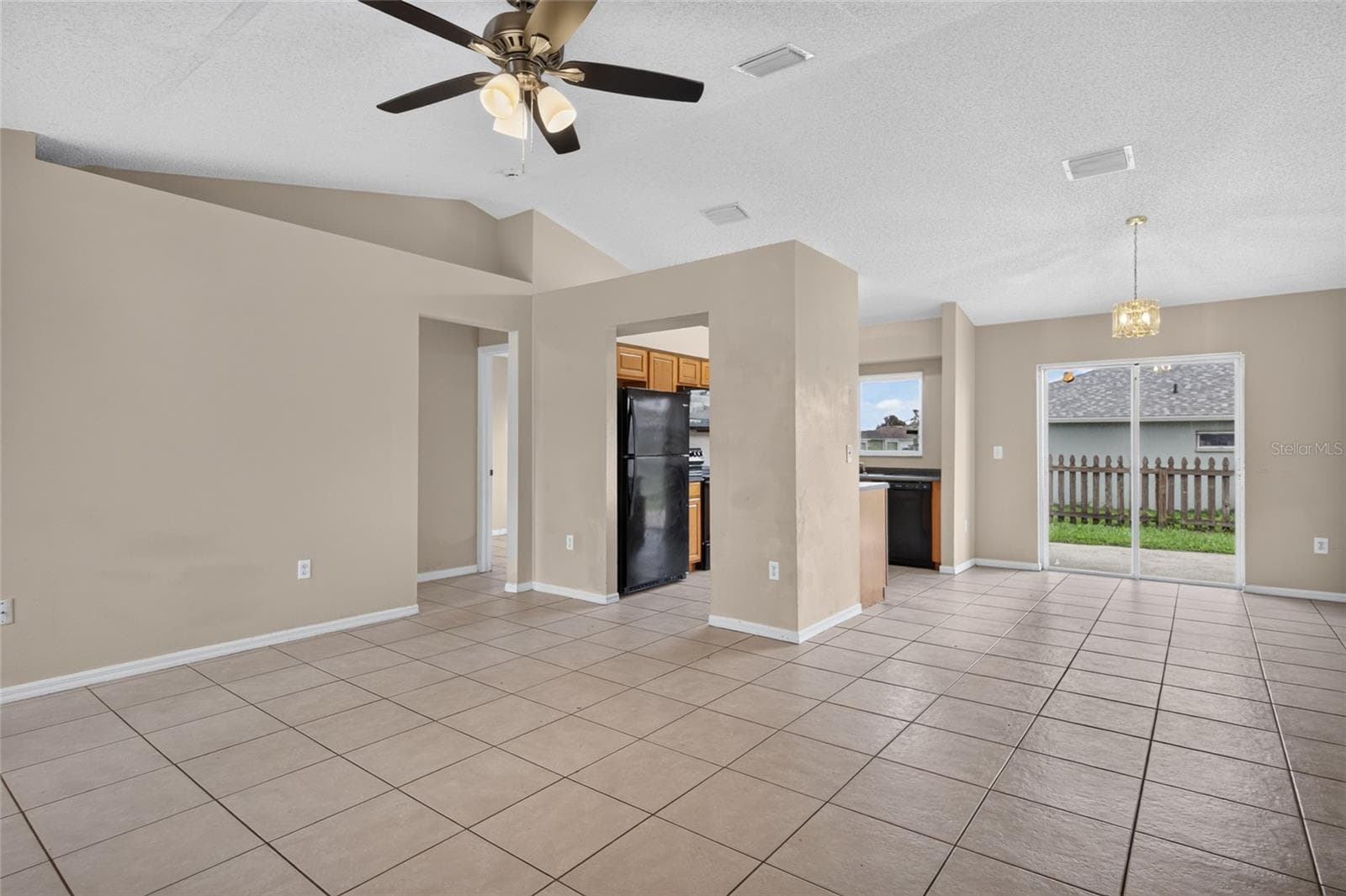 310 Shelby Brooke Dr photo 5