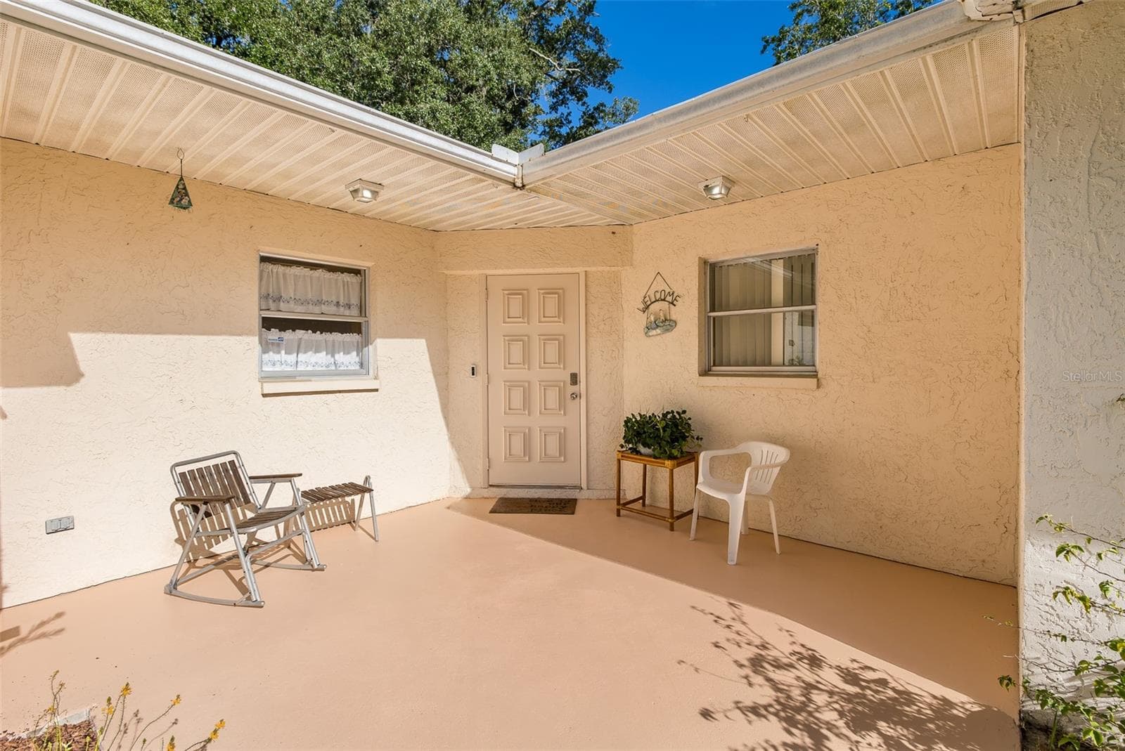 4715 Needle Palm Dr photo 3