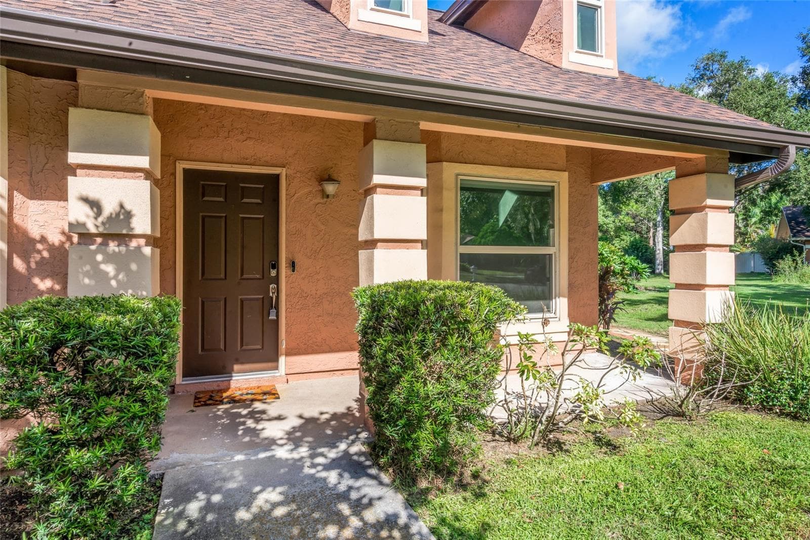 14904 Perriwinkle Pl photo 4