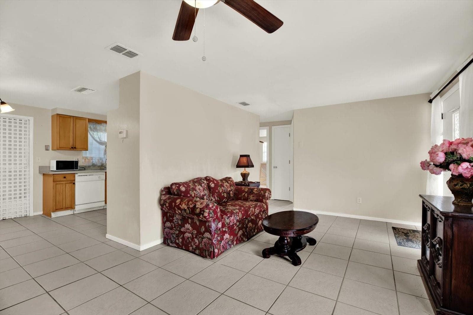 4737 Longwood Ave photo 5