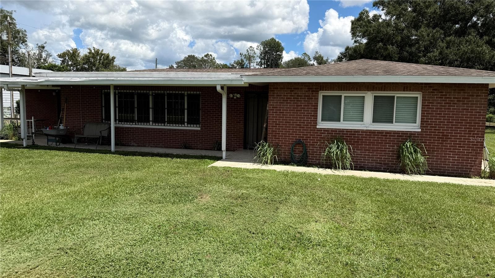 3933 Allen Rd photo 3