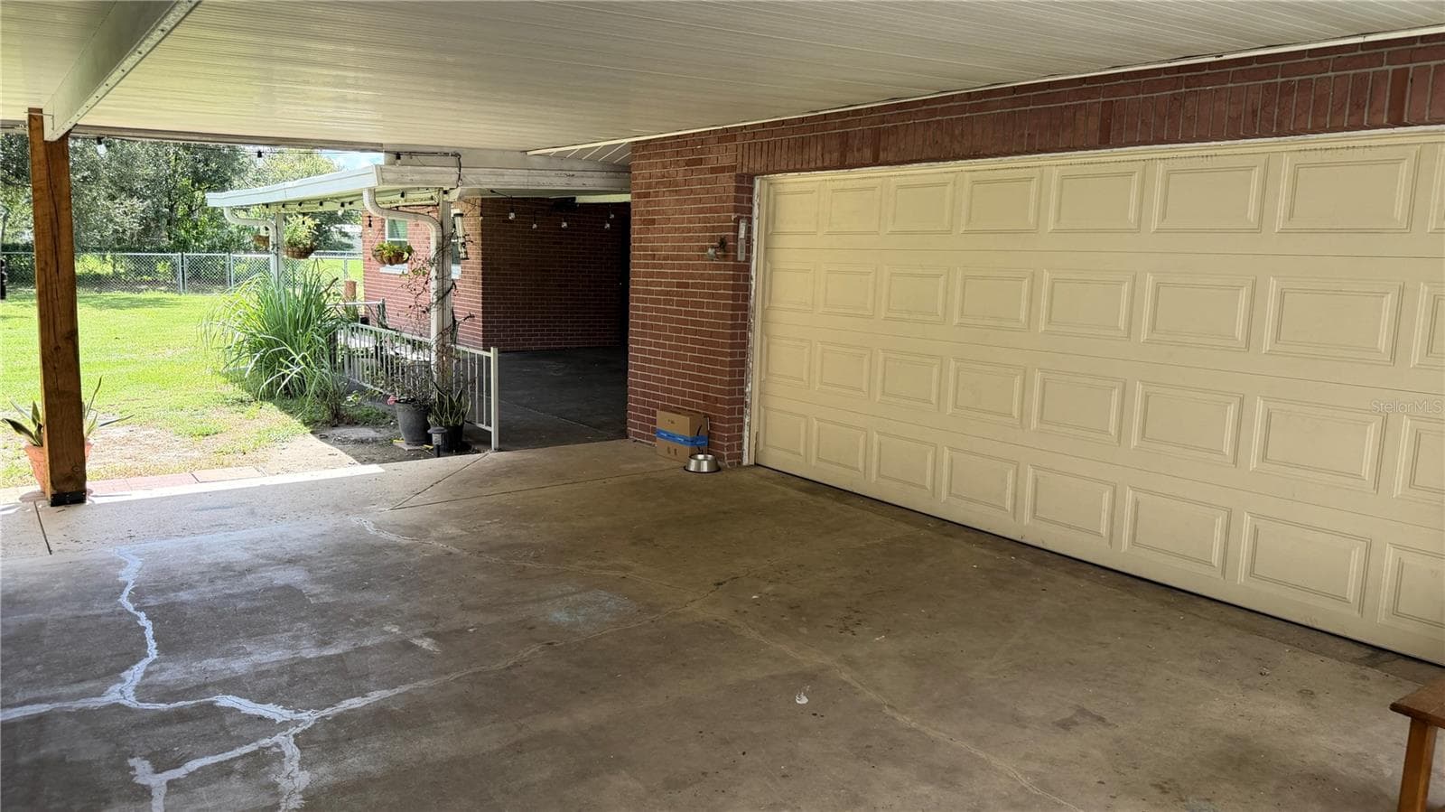 3933 Allen Rd photo 5