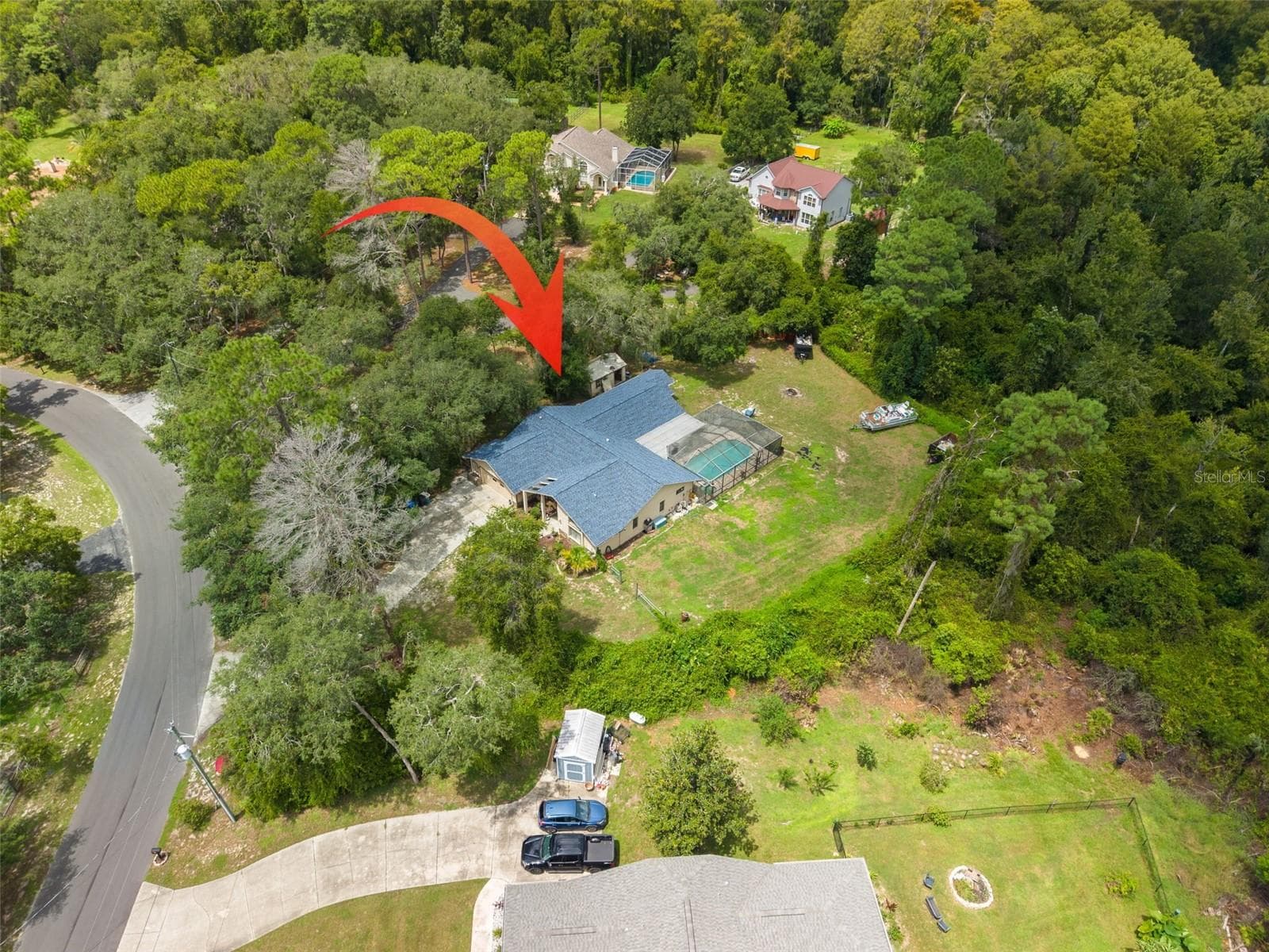7151 Red Oak Loop photo 3