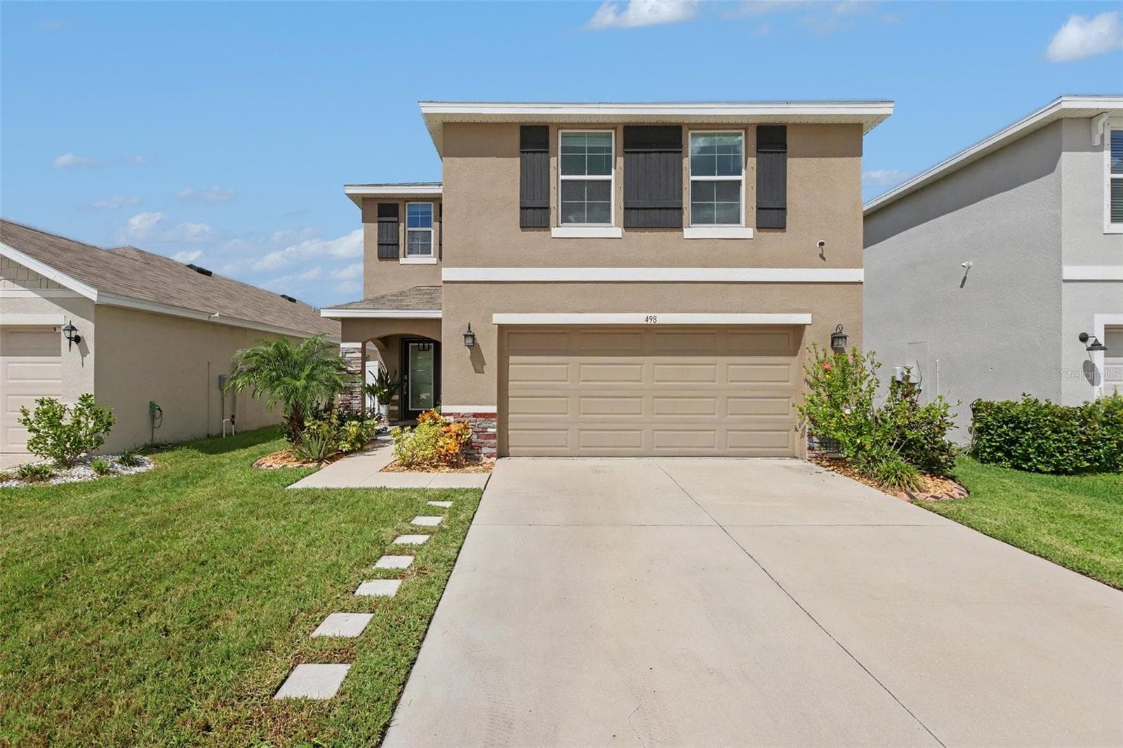 498 Olive Conch St