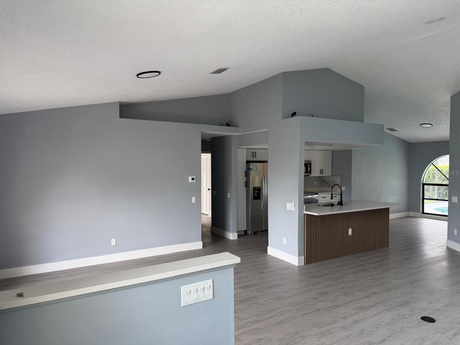 1704 Sagebrush Rd photo 3