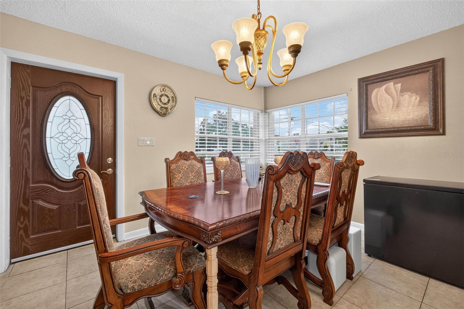 1302 E Sligh Ave photo 5