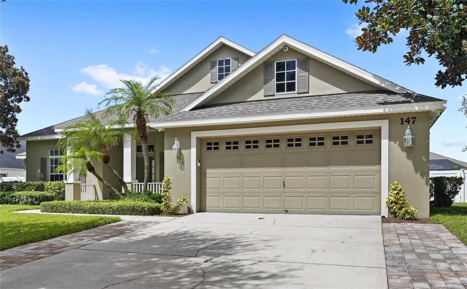 147 Costa Loop photo 2