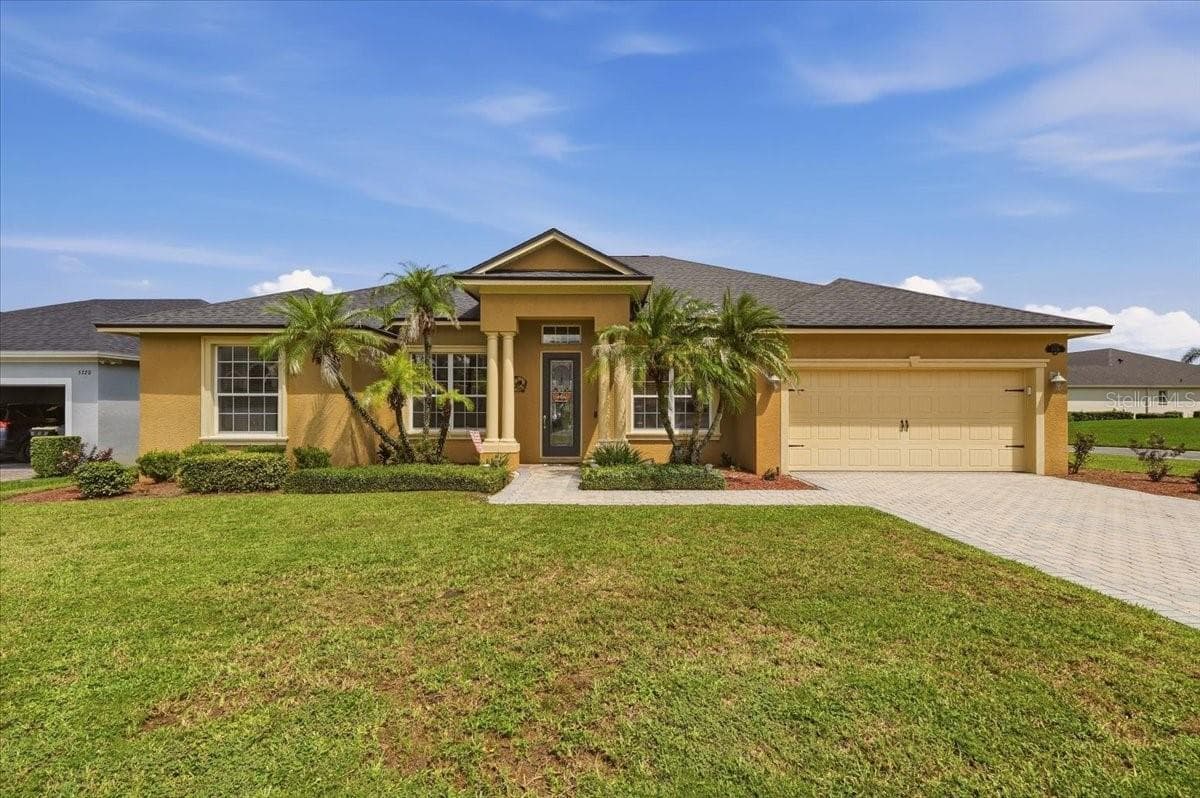 5326 Kinsley Ln photo 2