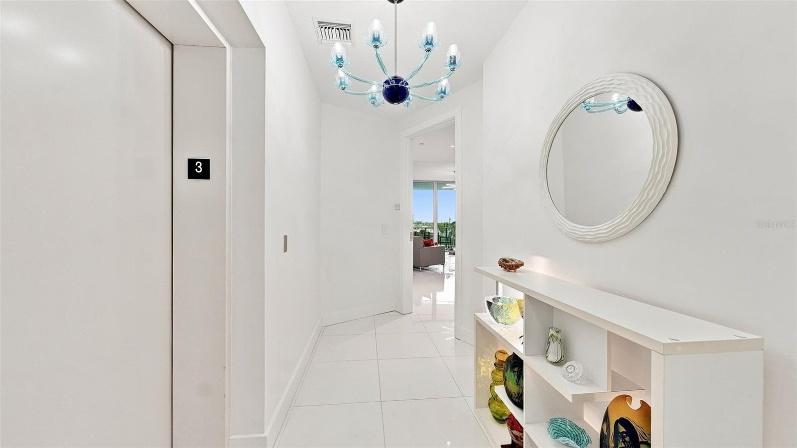1155 N Gulfstream Ave #308 photo 4