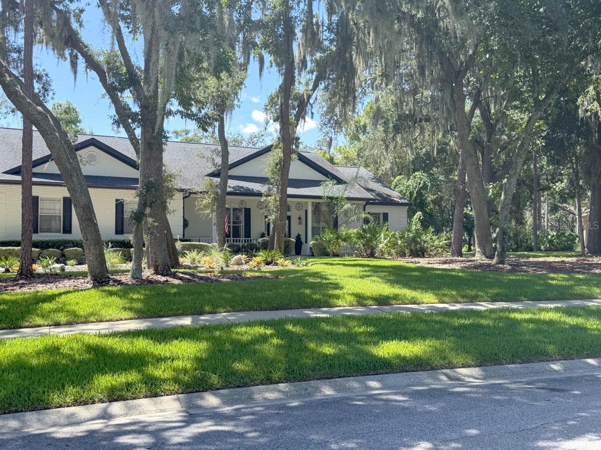 5806 Audubon Manor Blvd
