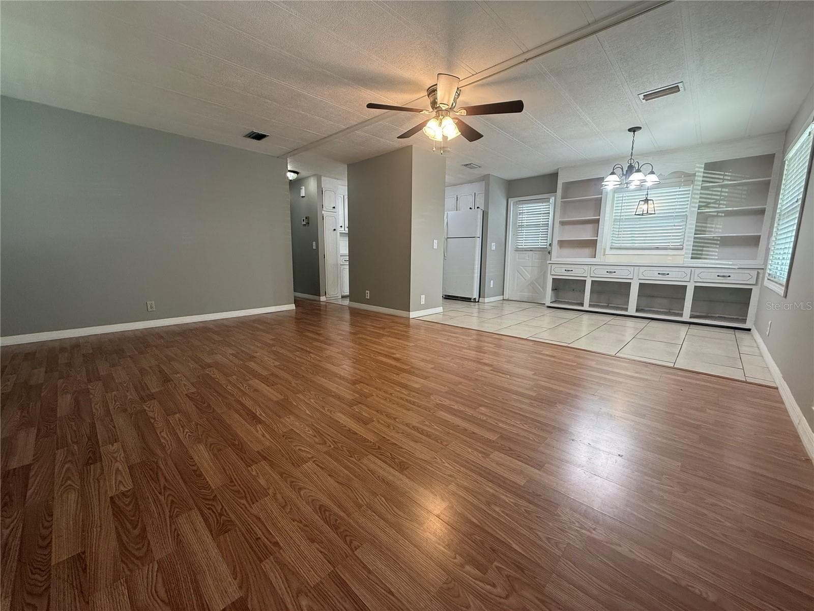 758 Royal Palm Cir photo 5