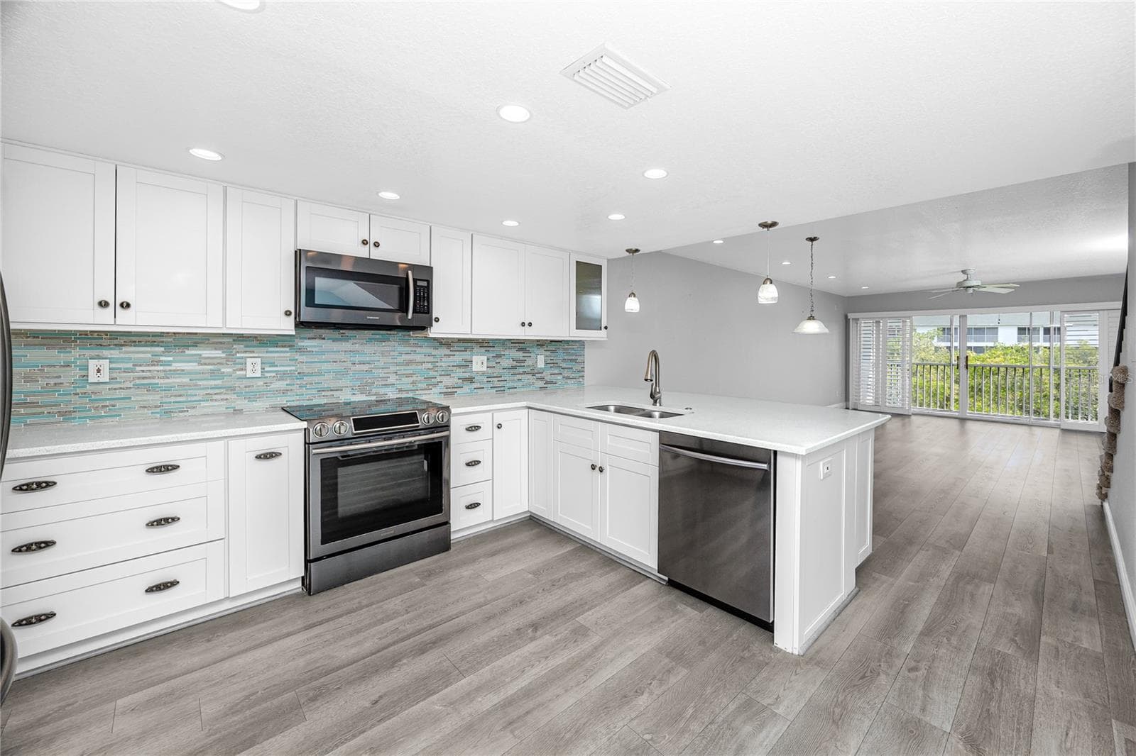 14865 Seminole Trl photo 5
