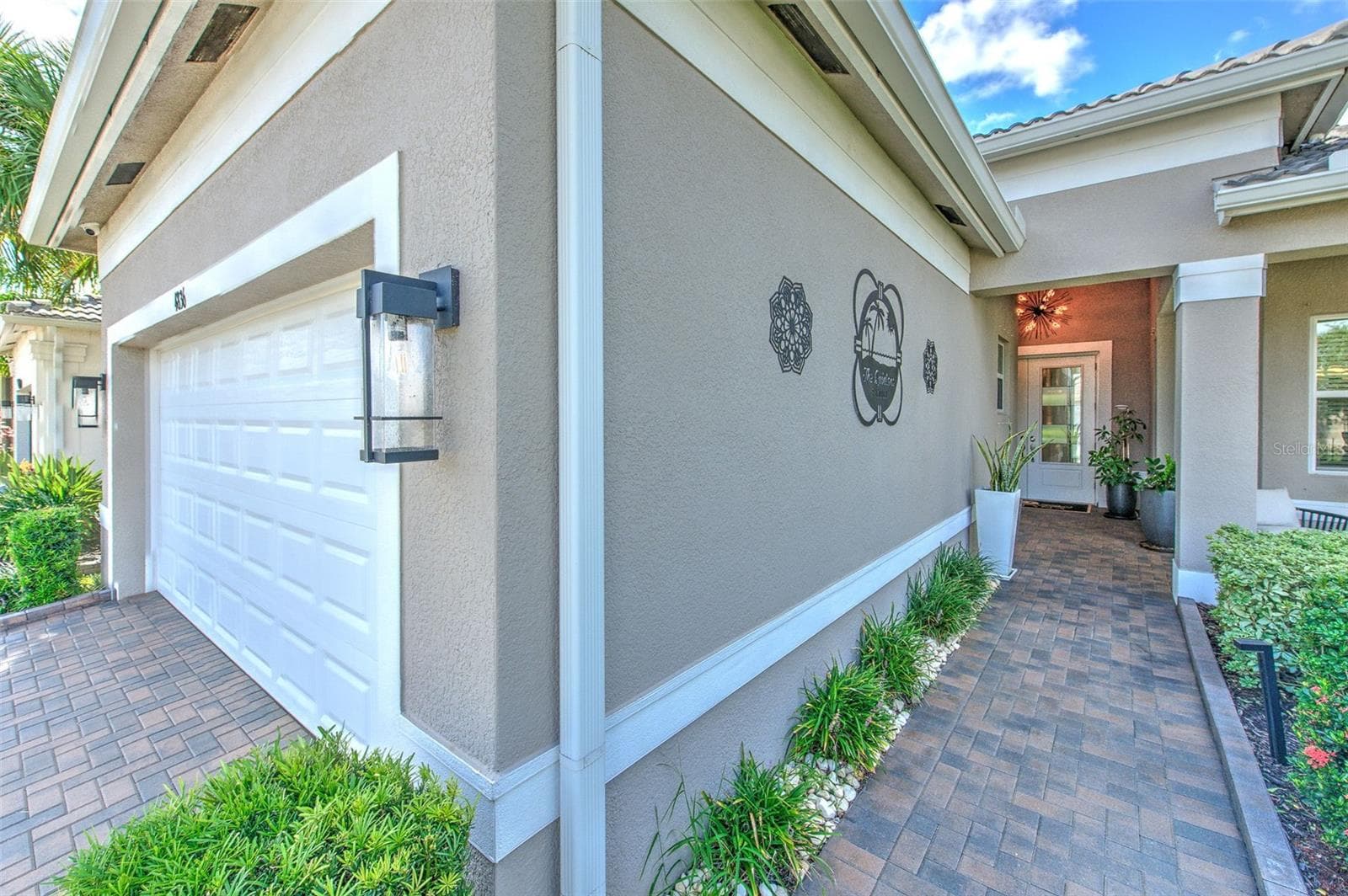 4836 Sevilla Shores Dr photo 3