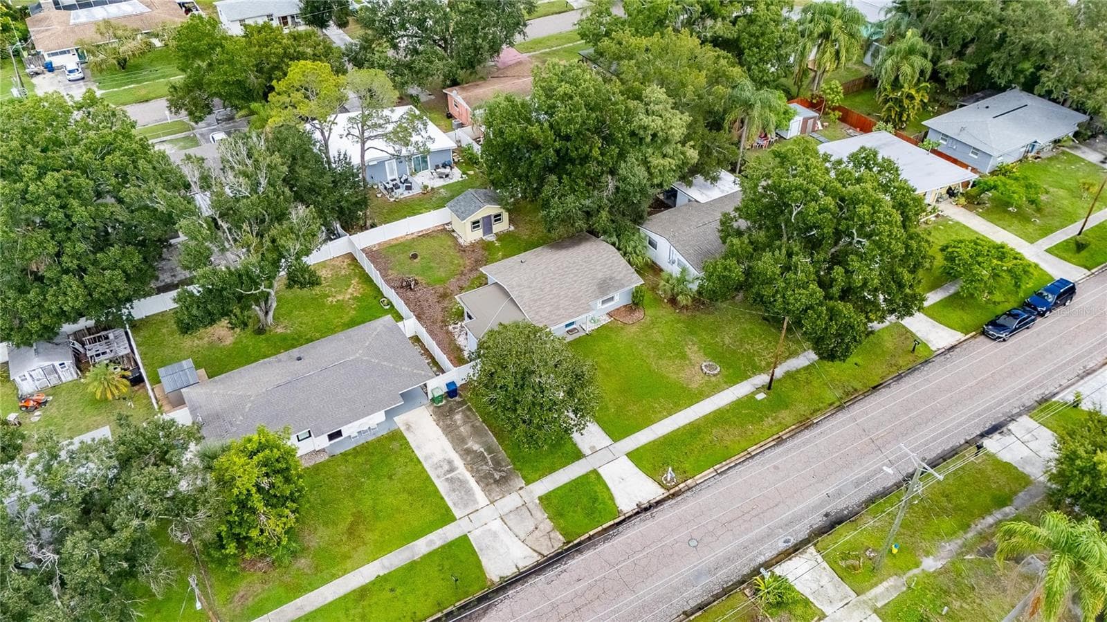 4421 W Iowa Ave photo 3