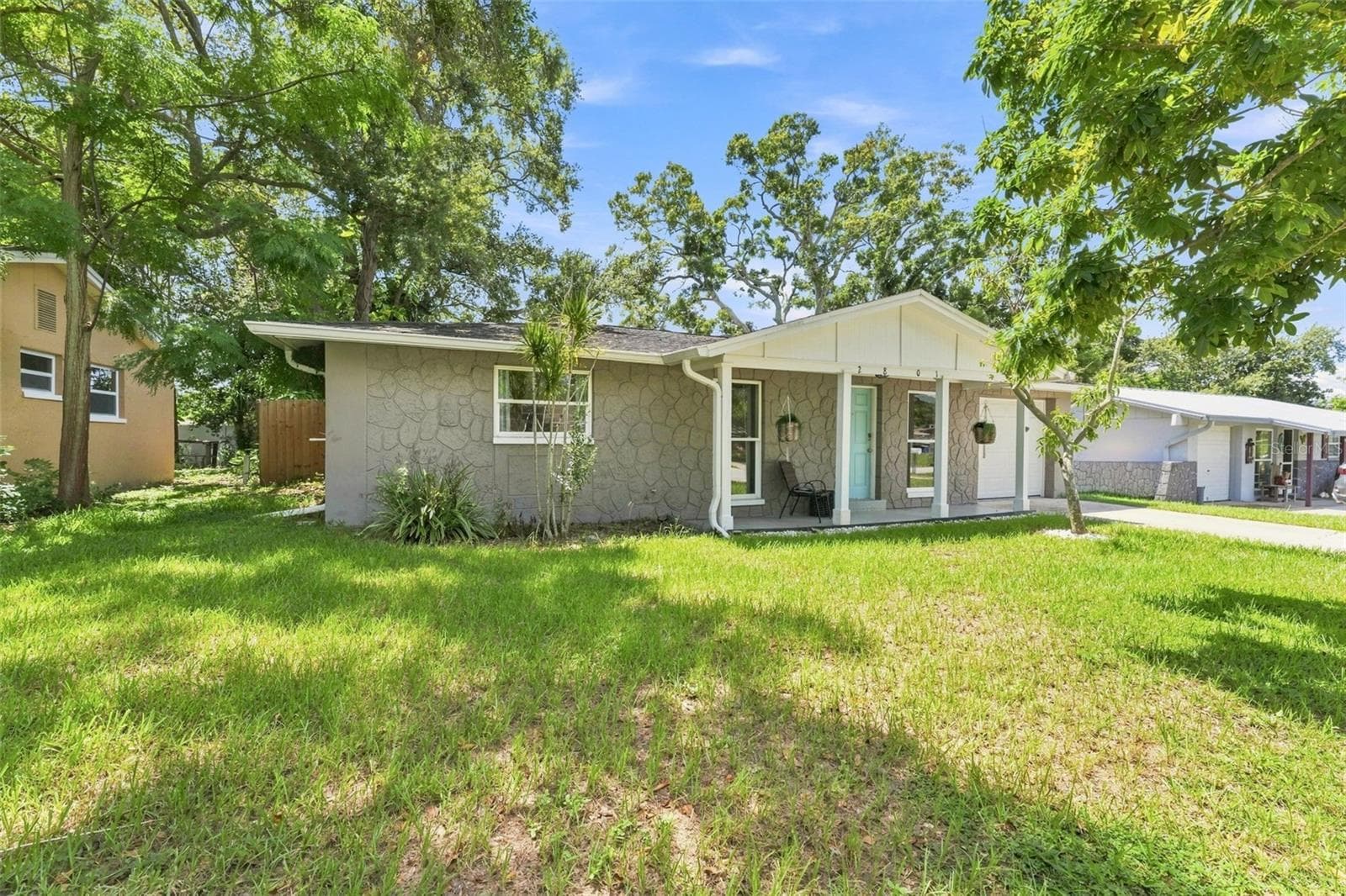 2801 Candlewood St photo 5