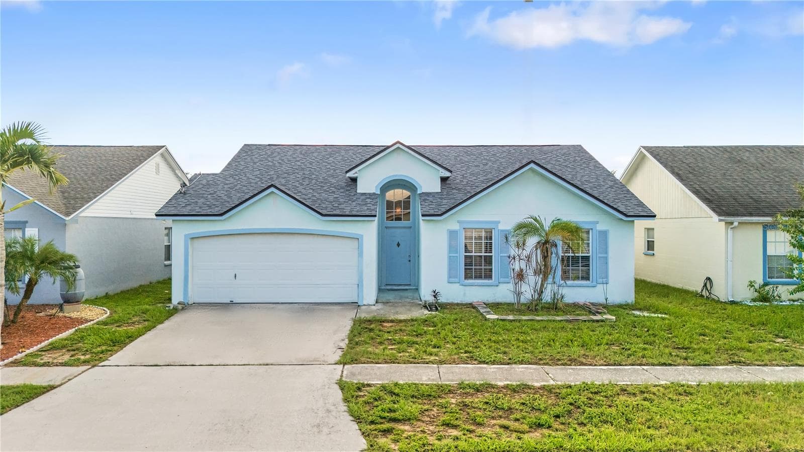218 Lookout Dr photo 2