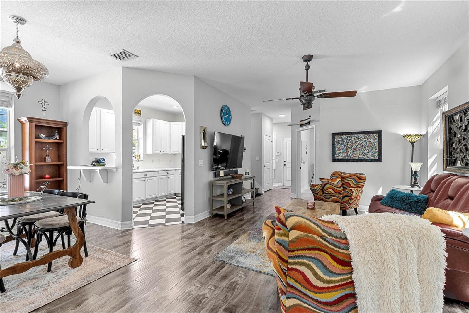 426 Scotland St photo 4
