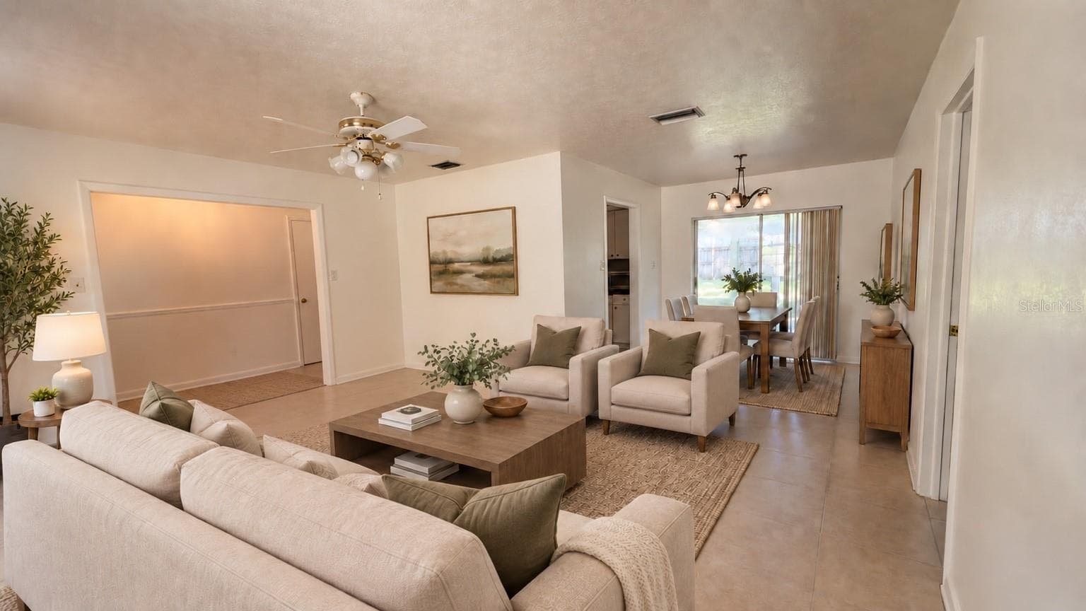 2209 Boxwood Way photo 3