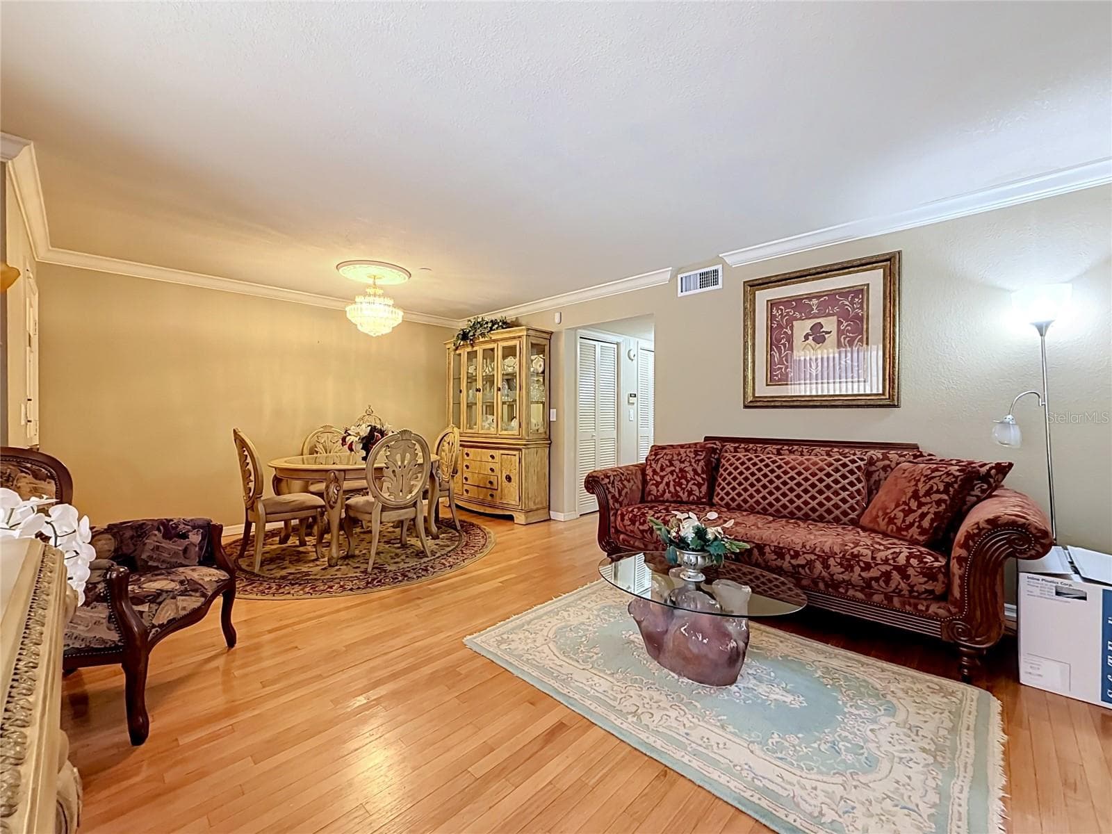 8830 Dr Martin Luther King Jr St N #UNIT 2b photo 5