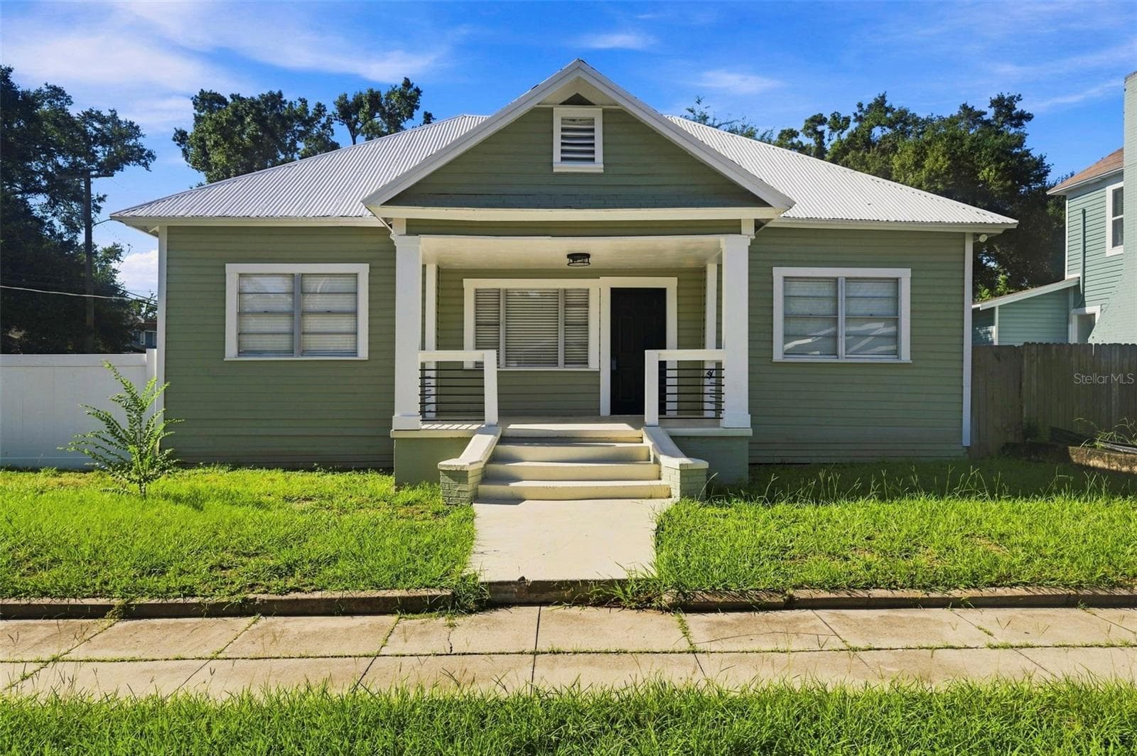 917 E 25th Ave photo 5