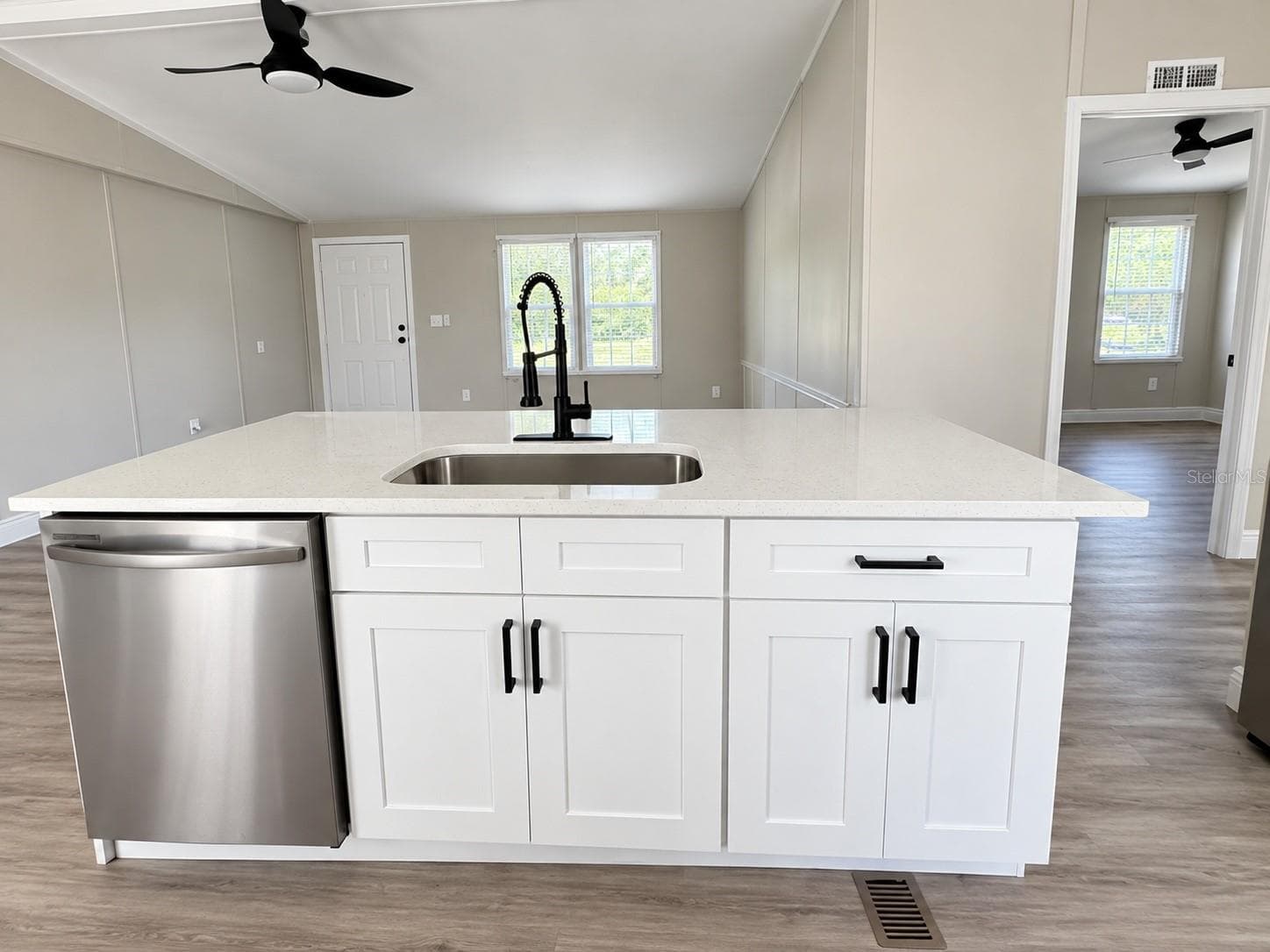 4808 Rollinglen Loop W photo 4