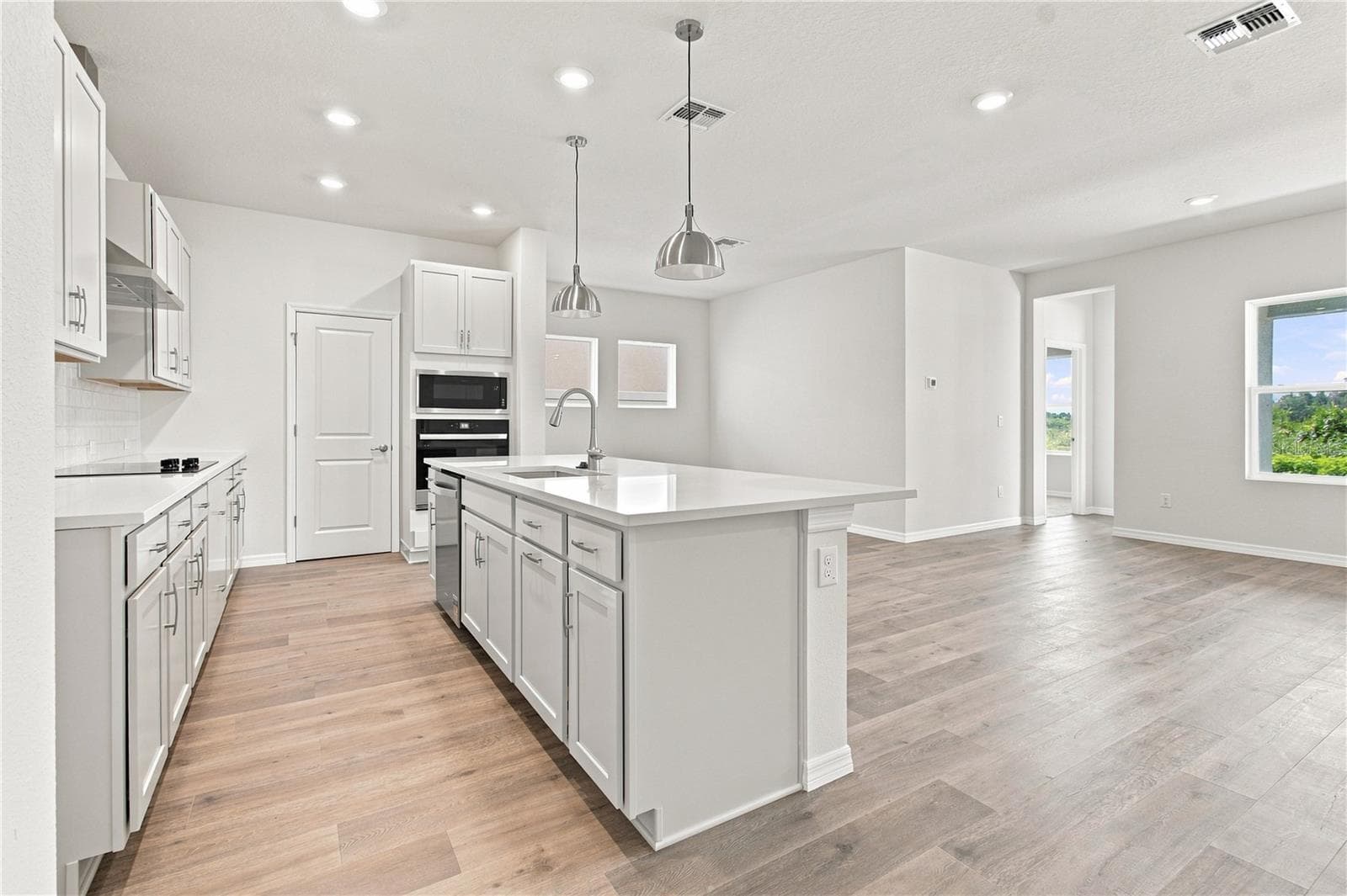 3435 Yellow Cassia Dr photo 5