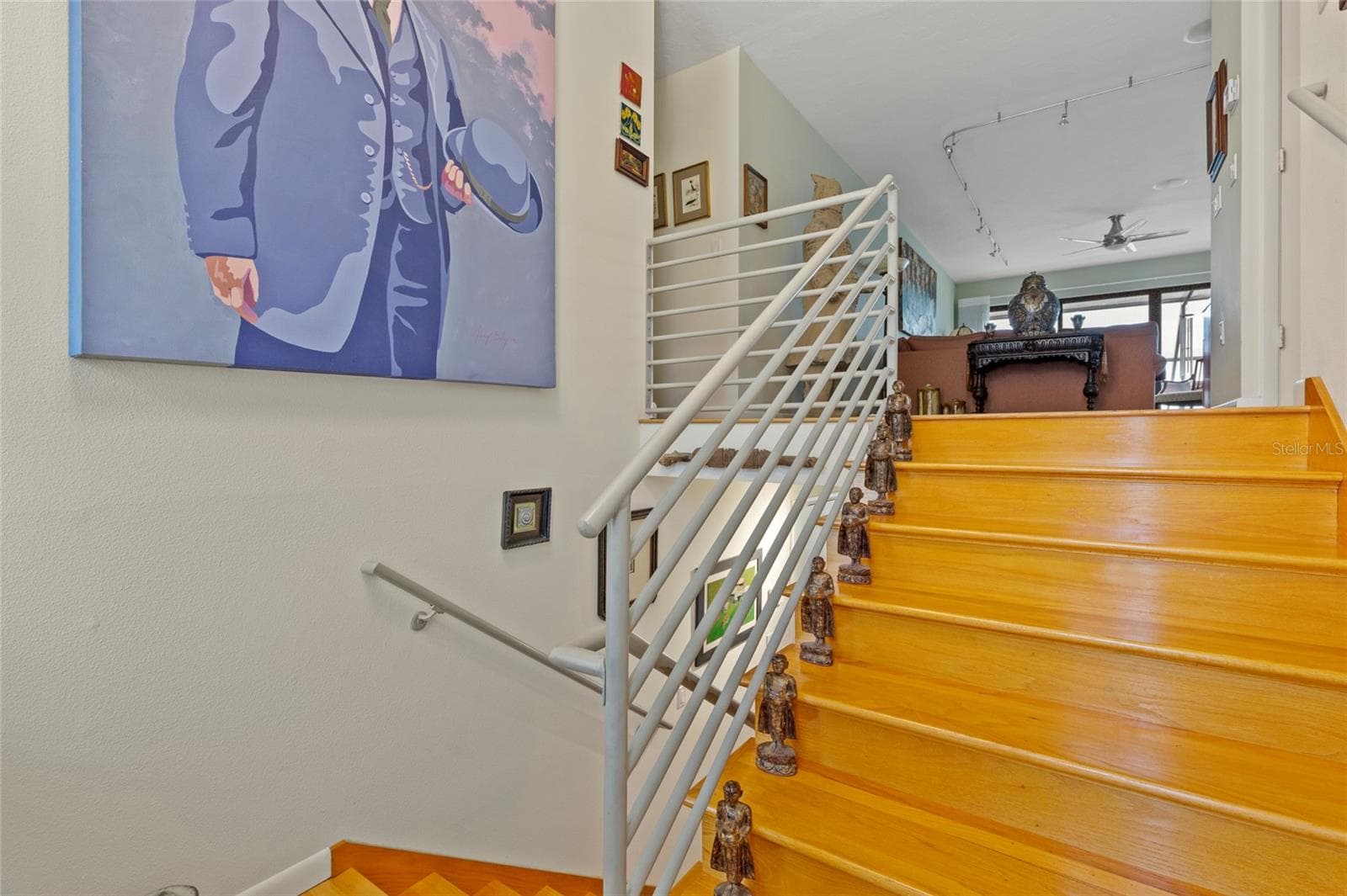 609 42nd Street CT W photo 4
