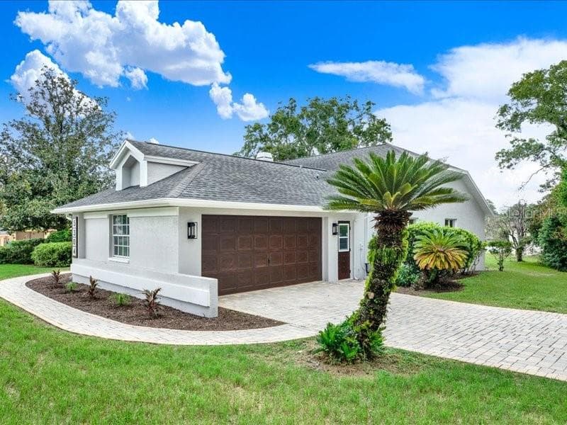 5304 Patricia Pl photo 2