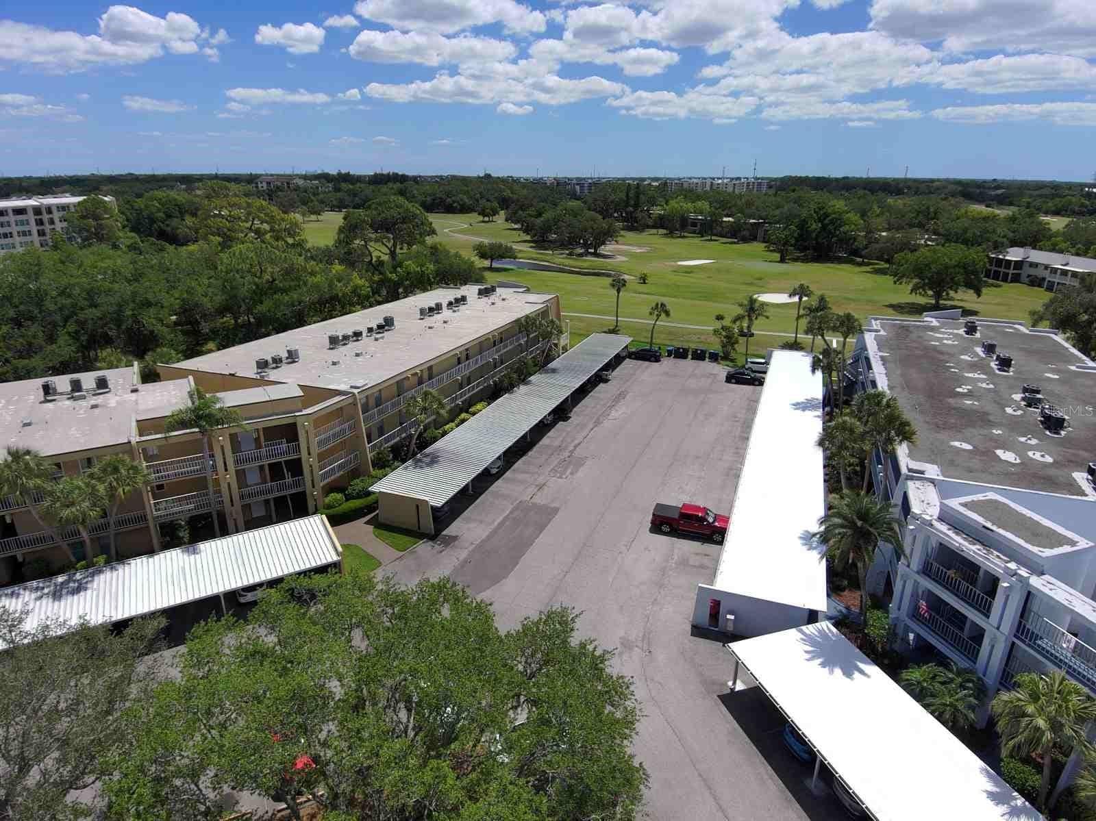 225 Country Club Dr #D142 photo 3