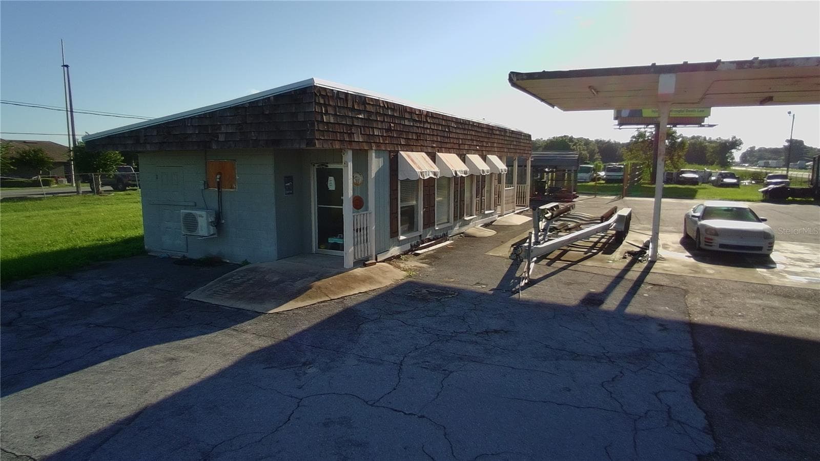 7800 State Road 60 E photo 3
