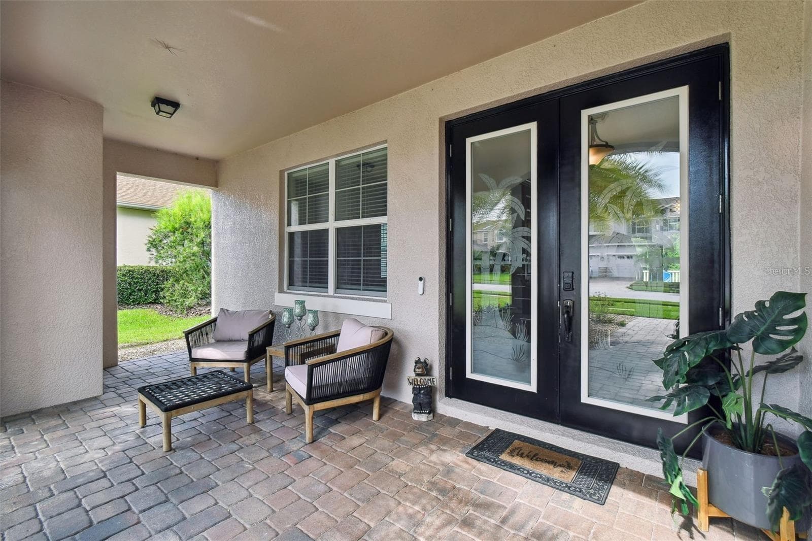 8542 Eagle Brook Dr photo 3