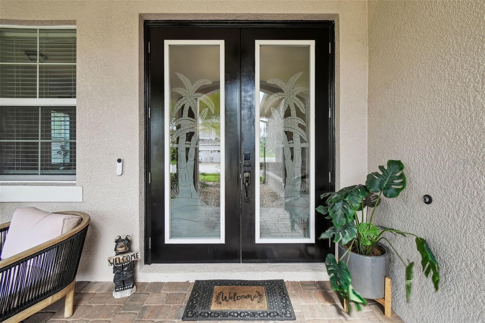 8542 Eagle Brook Dr photo 4