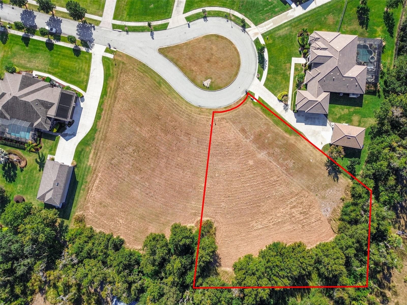 420 Hawk Talon Dr photo 3