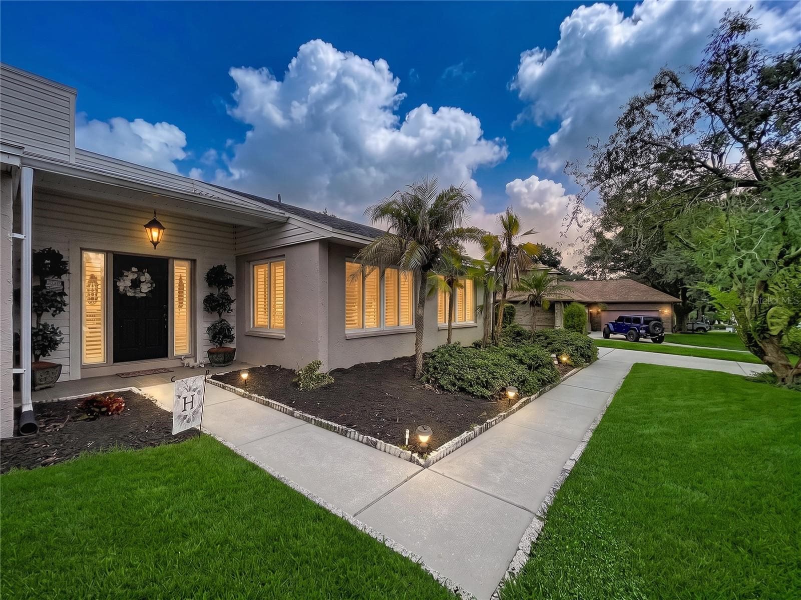 1068 Sugartree Dr S photo 5