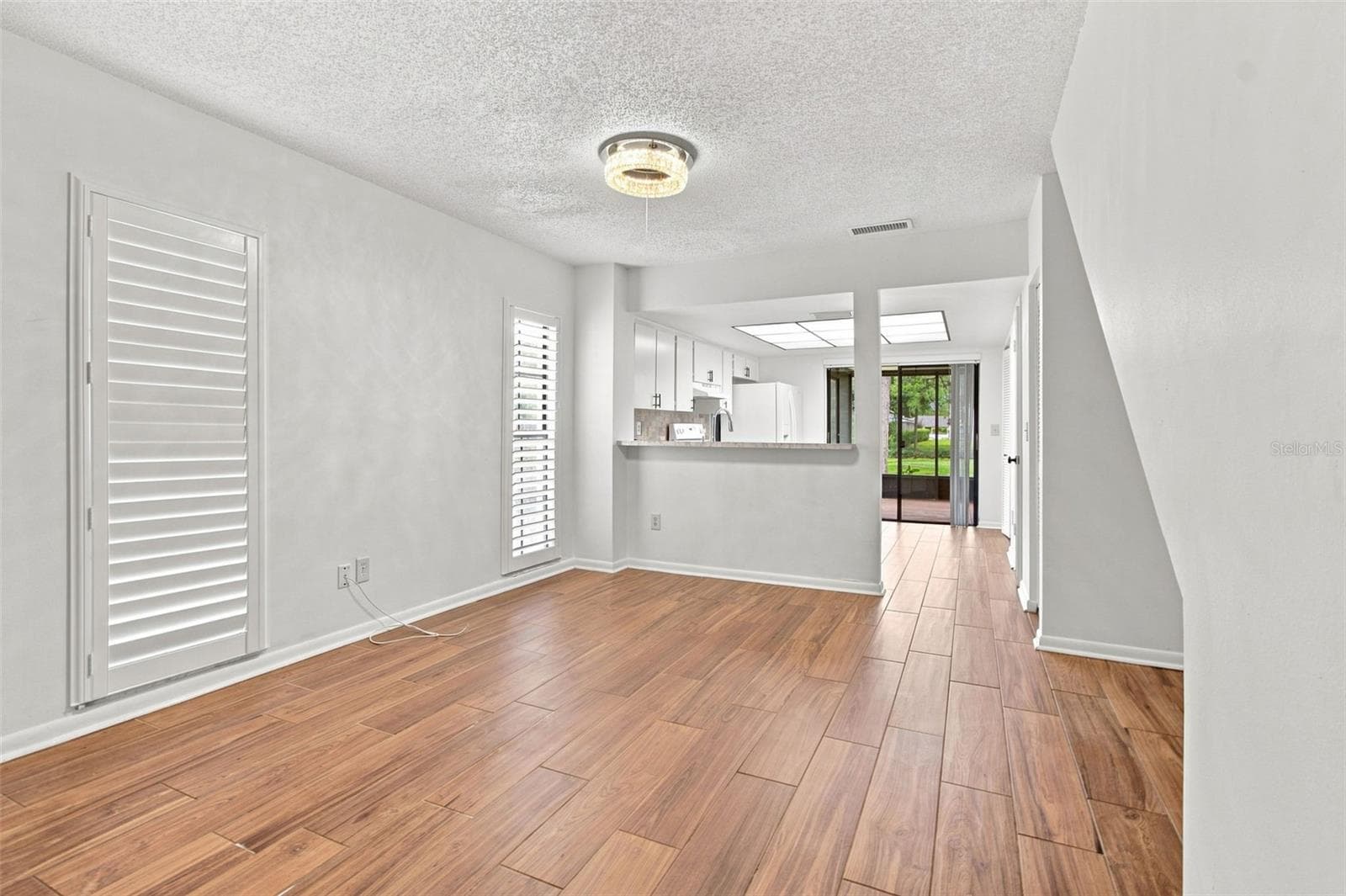 5123 Northdale Blvd photo 4