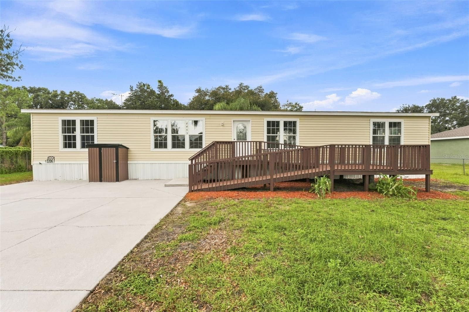 6453 Mangrove Dr photo 3