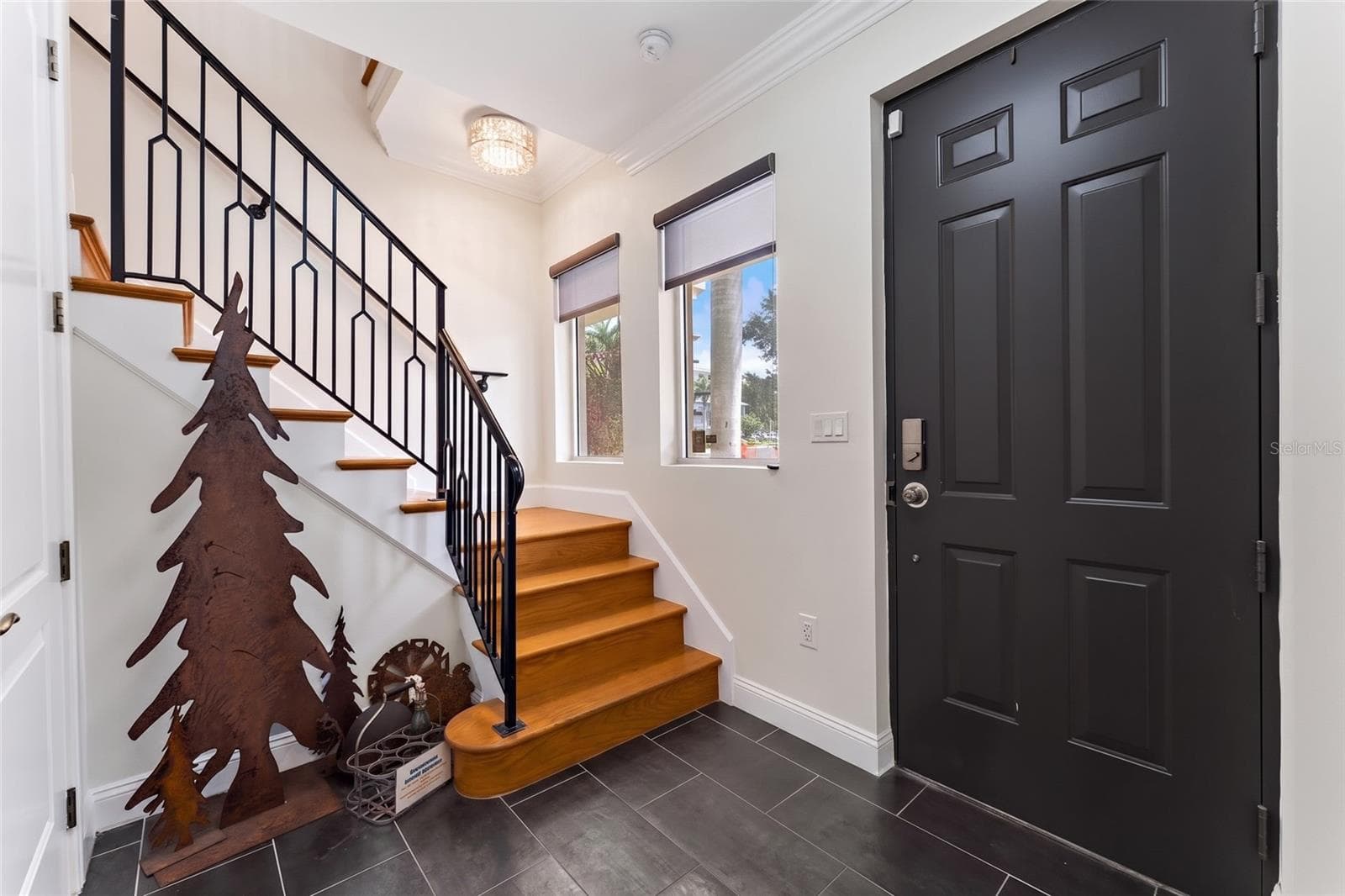 235 Cocoanut Ave #101A photo 3