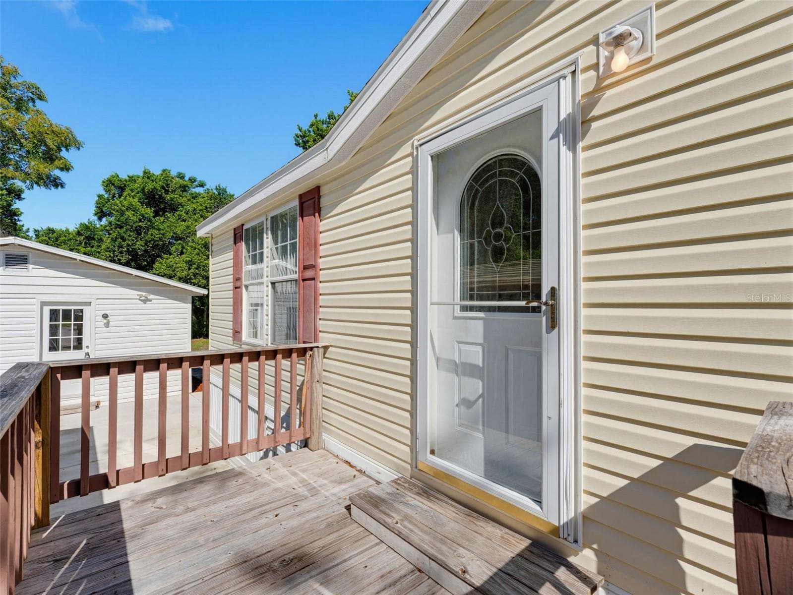 13231 Lauderdale St photo 5