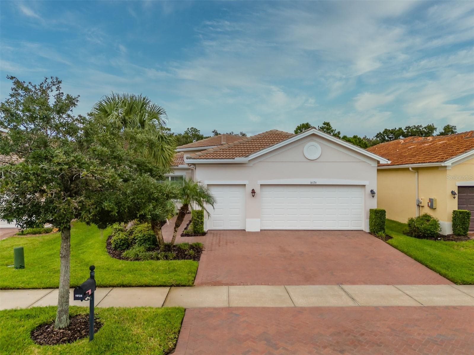 16126 Cedar Key Dr photo 3