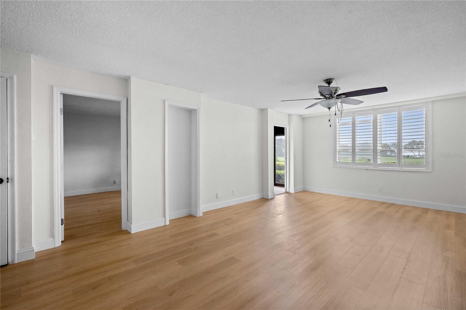 2618 Cove Cay Dr #108 photo 4