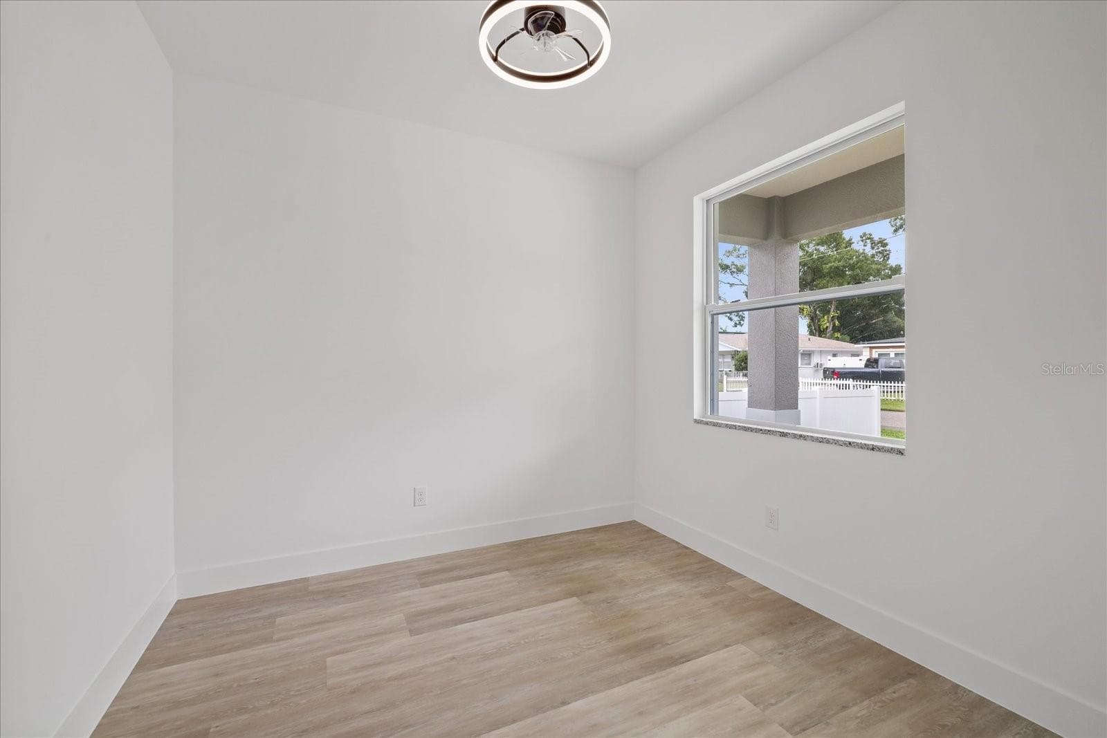 1307 W Patterson St photo 5