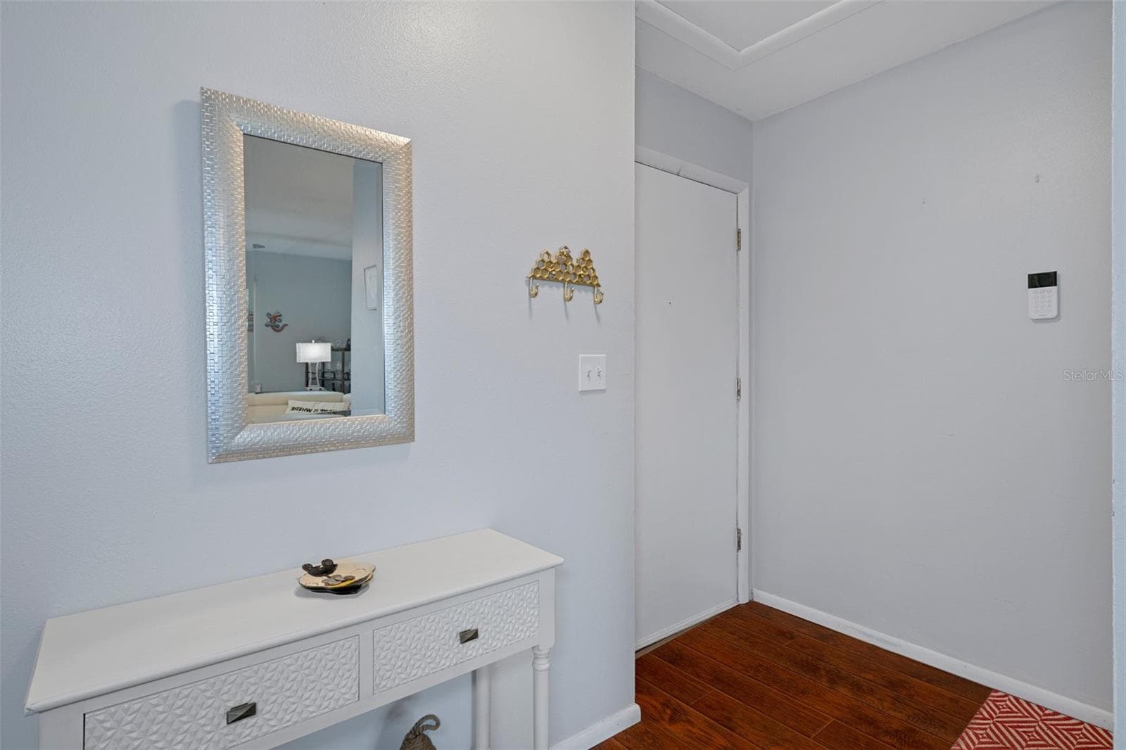 314 Moorings Cove Dr photo 5