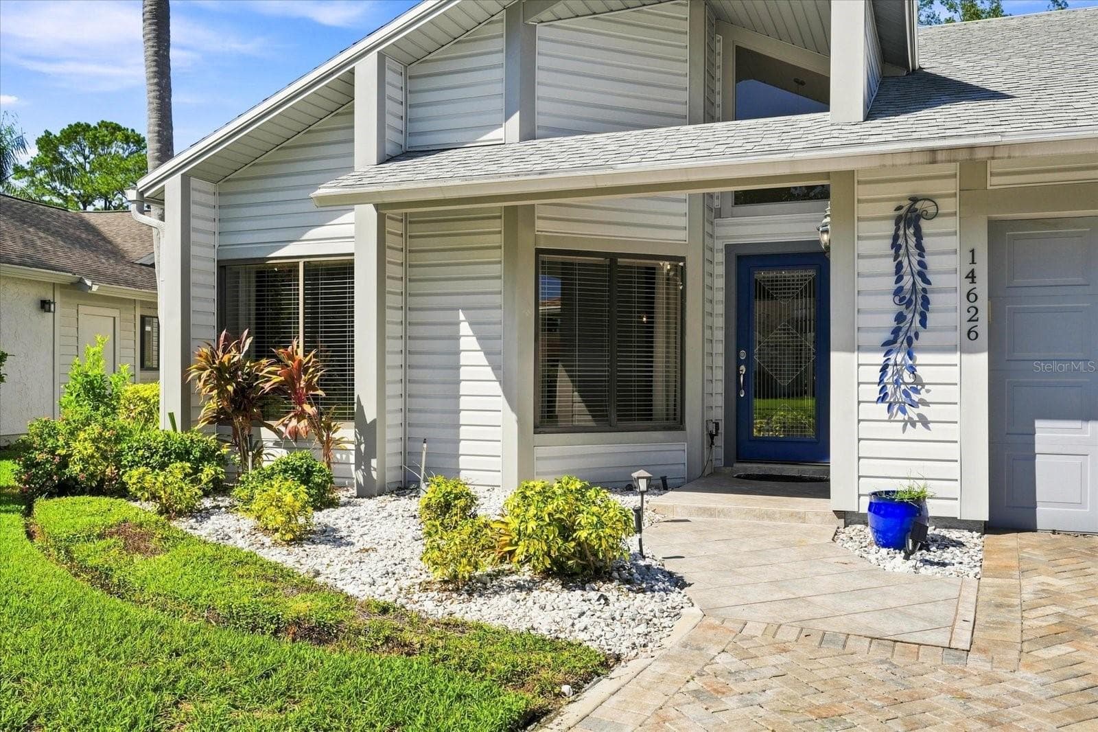 14626 Village Glen Cir photo 2