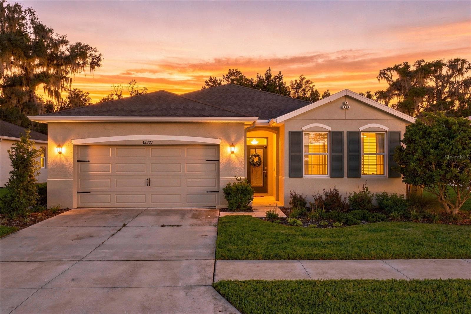 12387 Eastpointe Dr